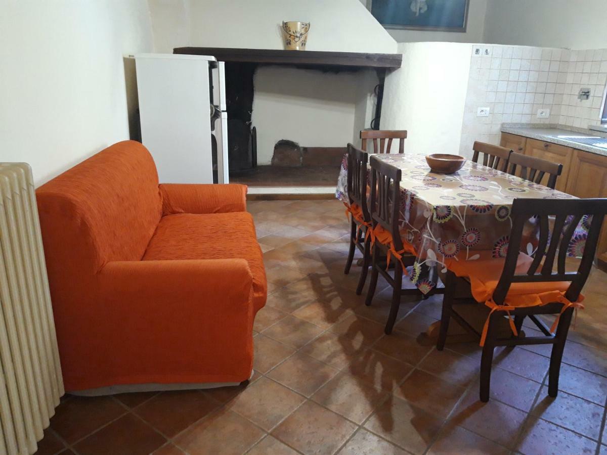 Апартаменты La Casa Di Ida Porciano Экстерьер фото